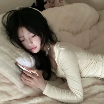 屋顶里的散步者